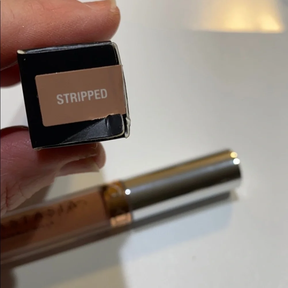 Anastasia Beverly Hills anastasia stripped